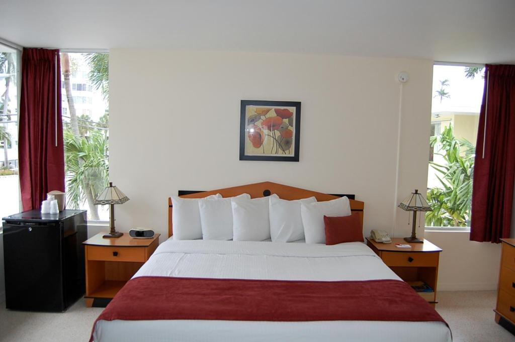Alcazar Resort- Gay Mens Resort Φορτ Λόντερντεϊλ Δωμάτιο φωτογραφία